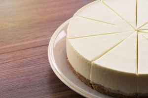 Gluten Free New York Vanilla Cheesecake